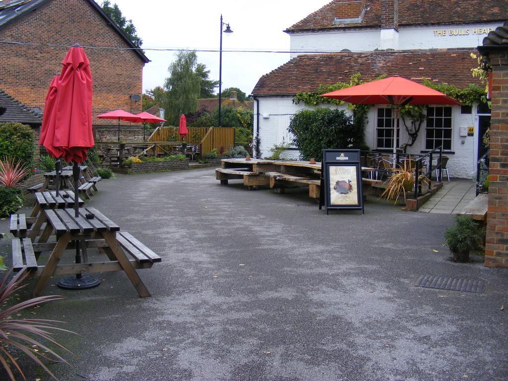 The Bulls Head Bed and Breakfast Chichester Buitenkant foto