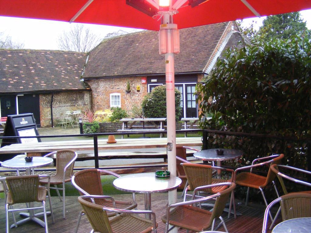 The Bulls Head Bed and Breakfast Chichester Buitenkant foto